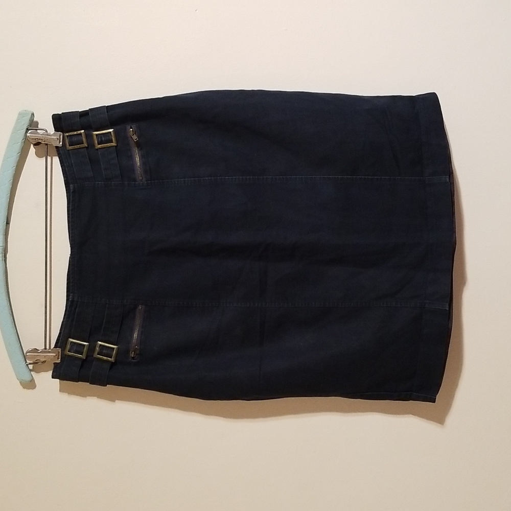 Worthington navy denim jean skirt